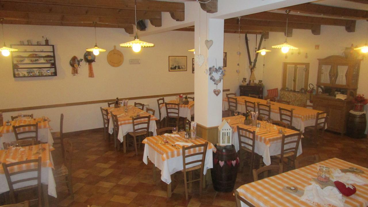 Hotel Al Castello Artegna Esterno foto