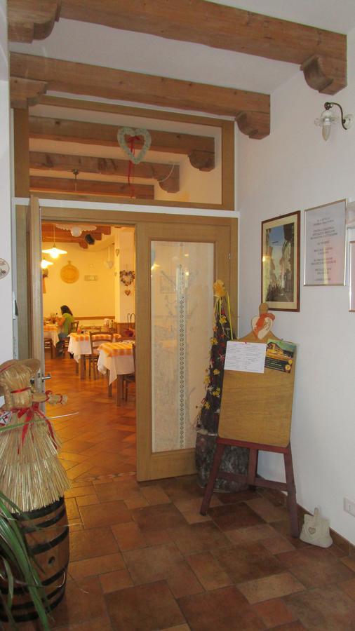 Hotel Al Castello Artegna Esterno foto