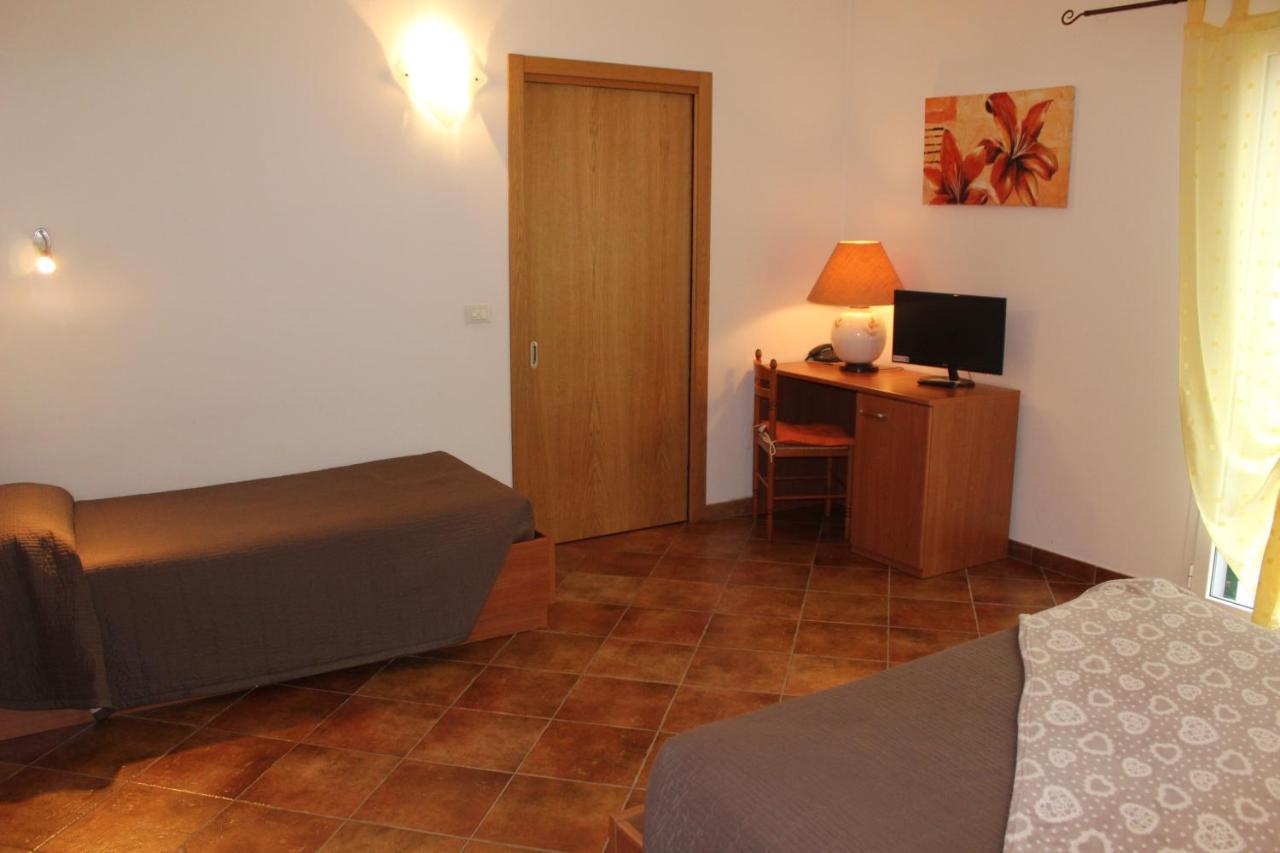 Hotel Al Castello Artegna Esterno foto